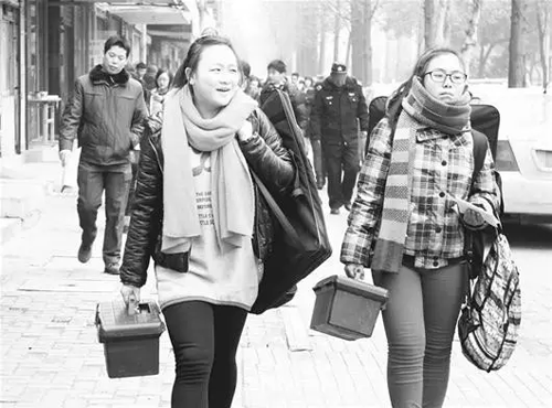 1488771520139423.png 藝考生3.png